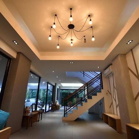 B Boutique Residence Szuratthani Kültér fotó