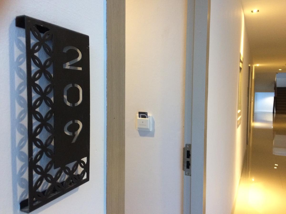 B Boutique Residence Szuratthani Kültér fotó