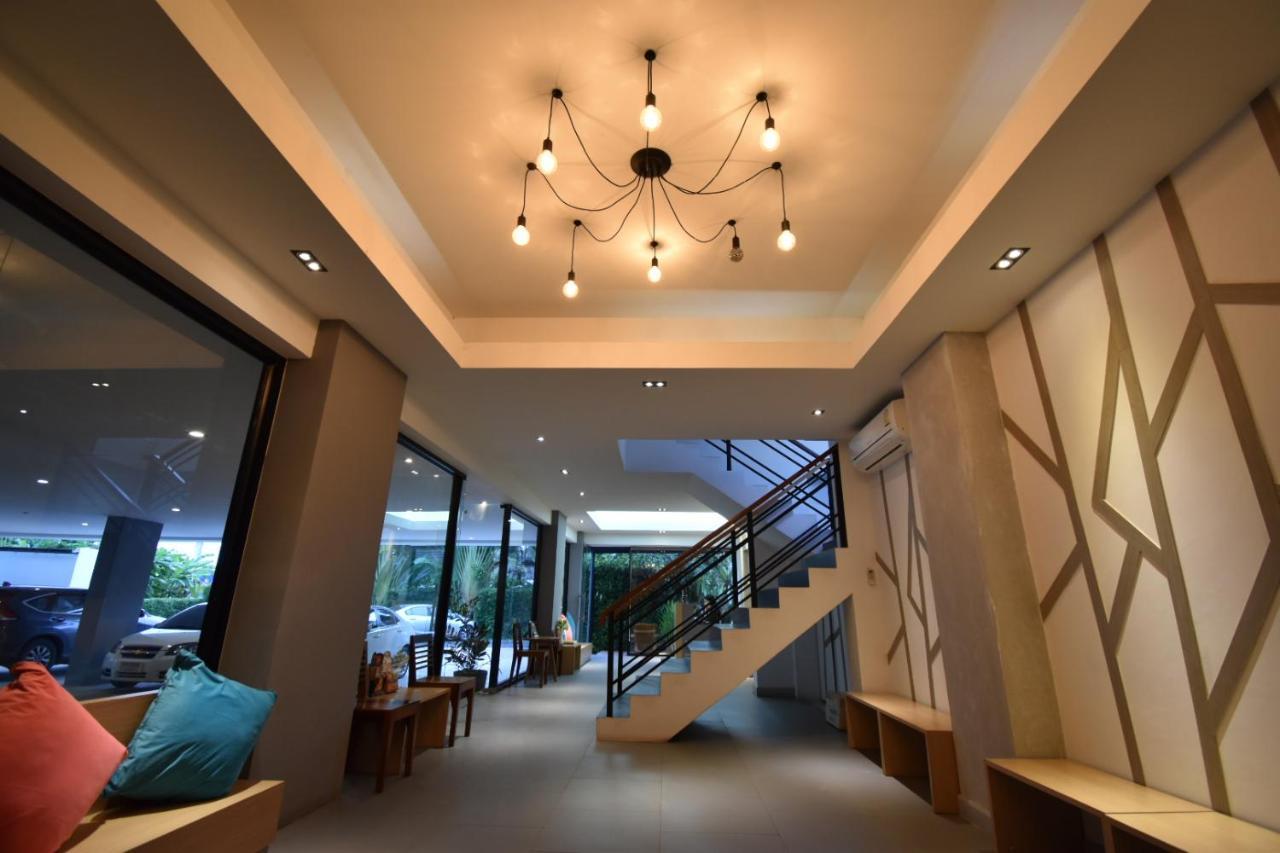 B Boutique Residence Szuratthani Kültér fotó