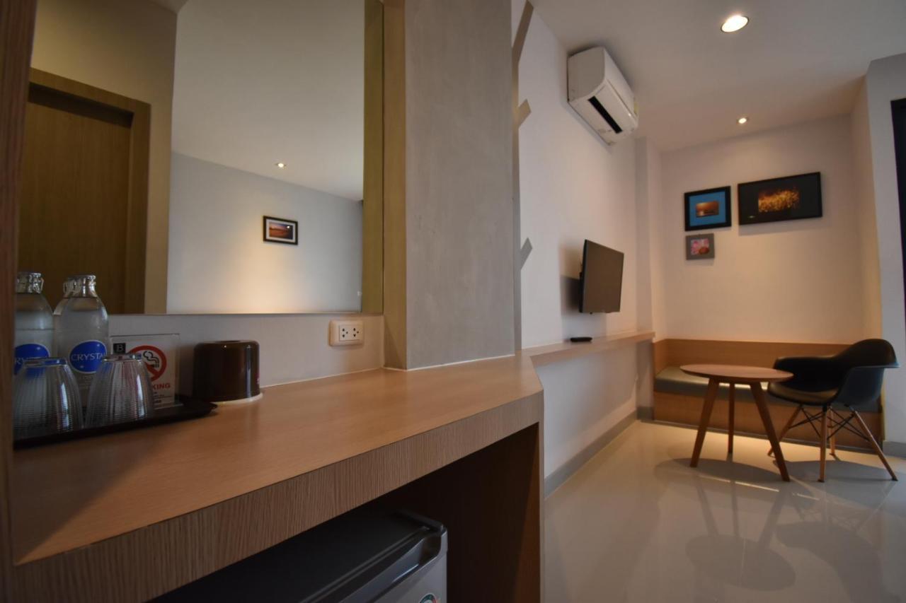 B Boutique Residence Szuratthani Kültér fotó