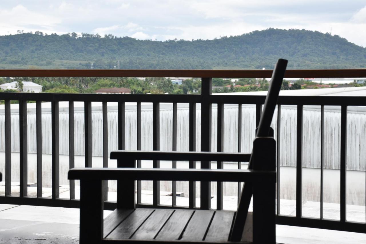 B Boutique Residence Szuratthani Kültér fotó